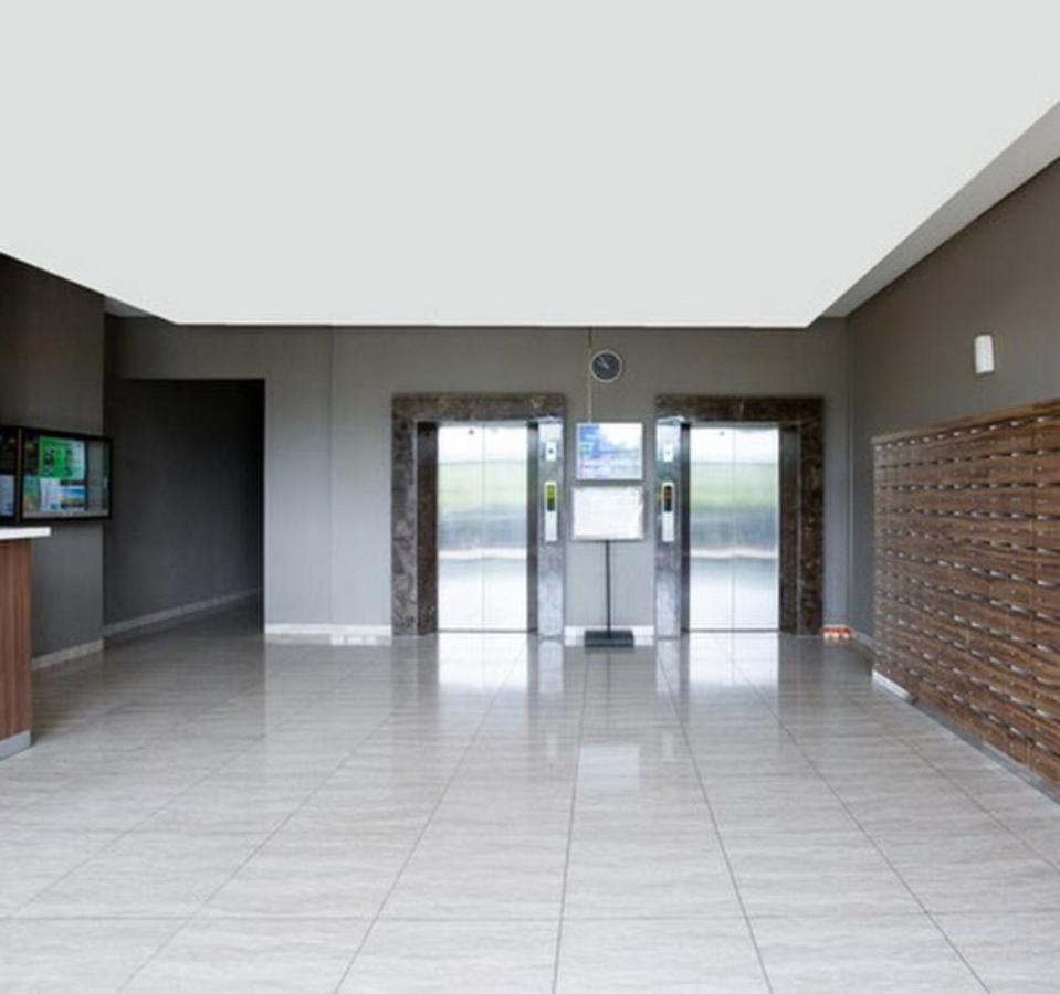 Dinda Apartment Serpong Green View Ciater Hilir Extérieur photo